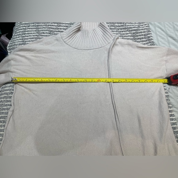 CHALET ET CECI | Mockneck sweater with a front cross-over slit - Picture 9 of 12